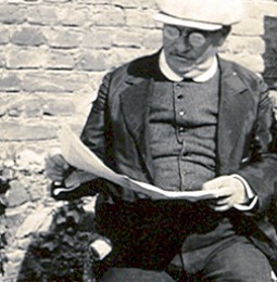 Jorge de Oliveira, o sacerdote-investigador Jorge de Oliveira, o sacerdote-investigador